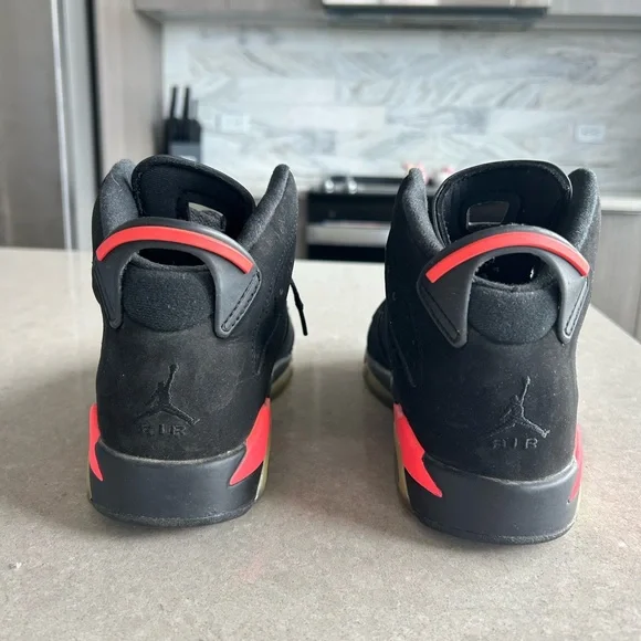 Jordan 6 Infared - Picture 3 of 4